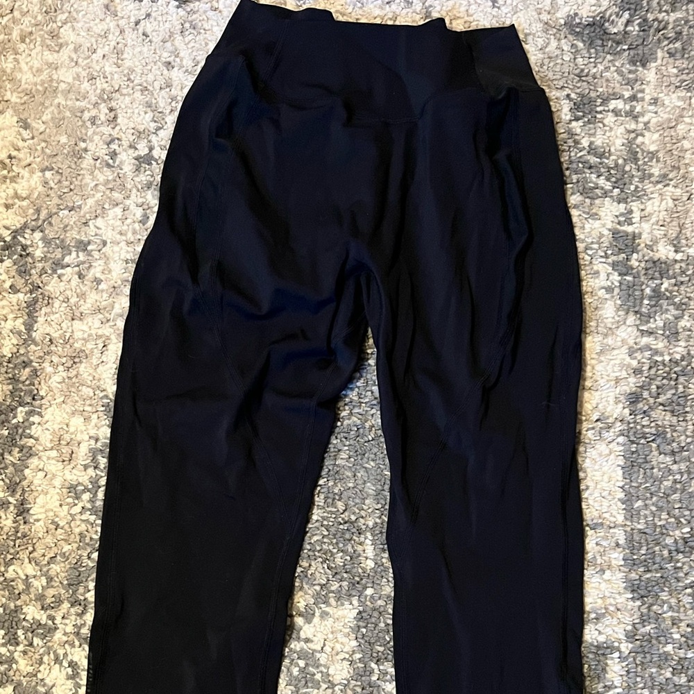 Buffbunny black legging with mesh details